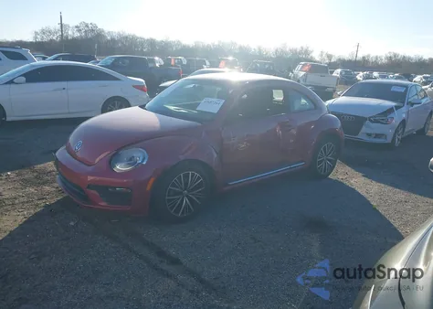 2017 Volkswagen Beetle #Pinkbeetle/1.8T Classic/1.8T S из США, поврежденный, VIN 3VWF17AT7HM605129